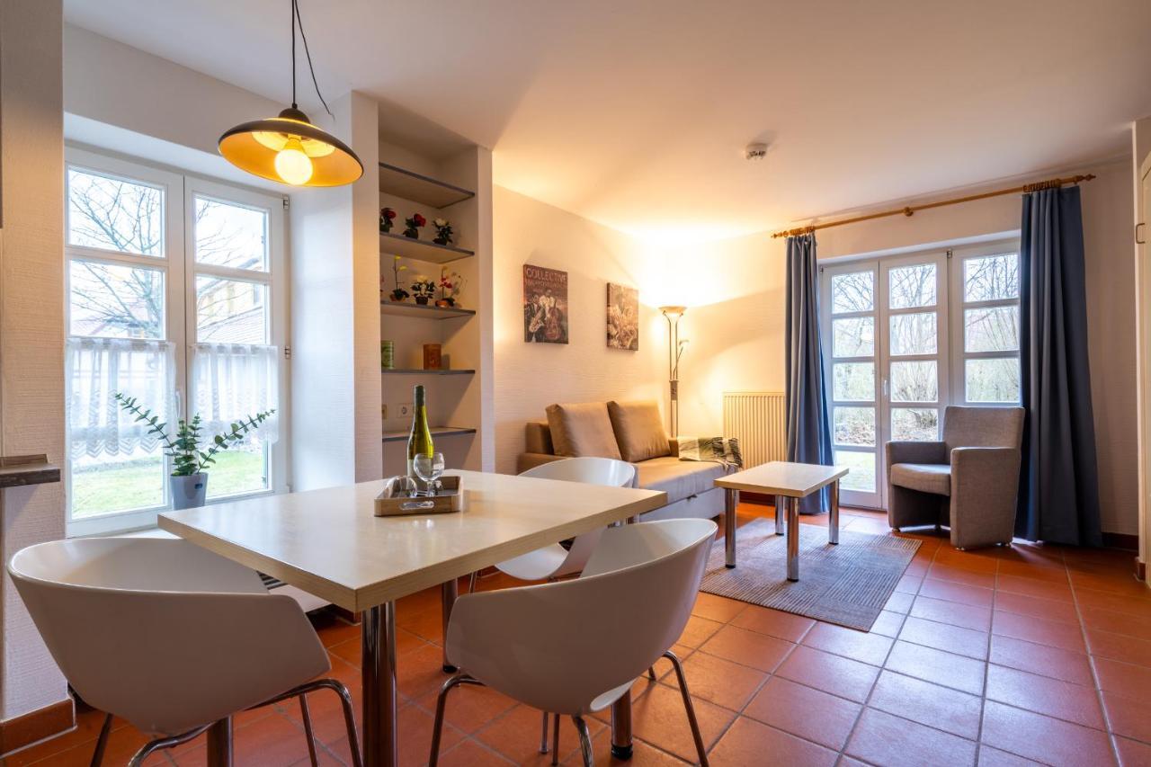 Feriendorf Rugana - Klassik 1-Raum Appartement Mit Terrasse B24 Dranske Ngoại thất bức ảnh